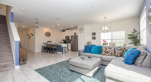 1575cg 5 Bedroom Townhouse by Redawning