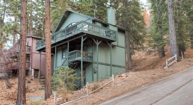 Tree Top Falls, Забронировать Дом для отпуска Биг-Бэар-Сити San Bernardino Mountains