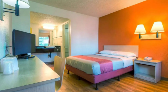 Двухместный номер Standard Motel 6-Costa Mesa, CA