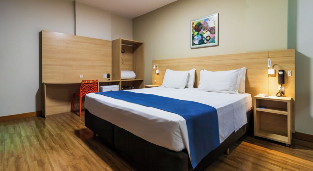 Номер Deluxe Luds Comfort Hotel