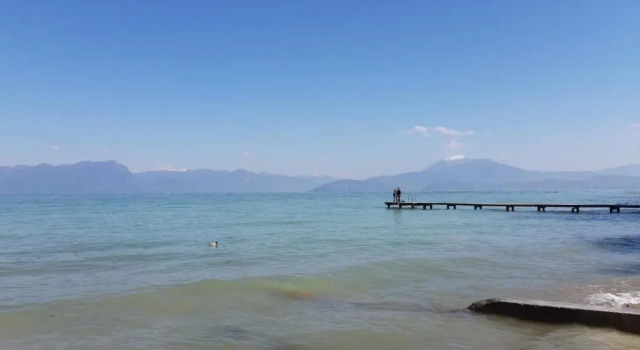 Апартаменты с видом на озеро My Sirmione Beach Apartment Superior