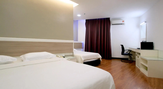 Трёхместный номер Deluxe Hotel Ming Star