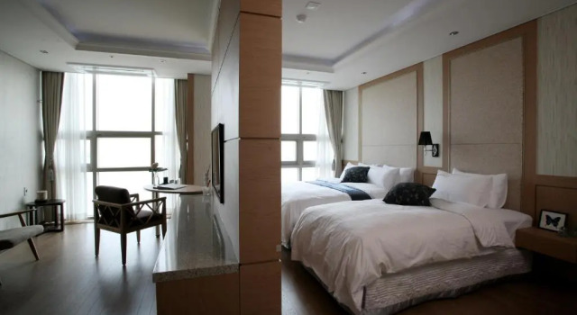 Двухместный номер Premier с видом на море Benikea Hotel Yeosu