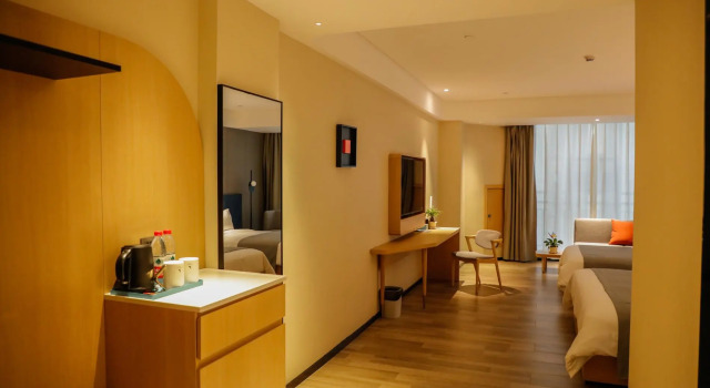 LANO Hotel Liaoning Jinzhou Tiahe District Zhongyang Nan Street Red Star Macalline, Забронировать Отель Стадион Jinzhou Ляонин