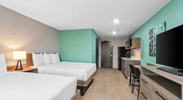 Четырёхместный номер Standard Echo Suites Extended Stay By Wyndham Phoenix-Peoria/Glendale