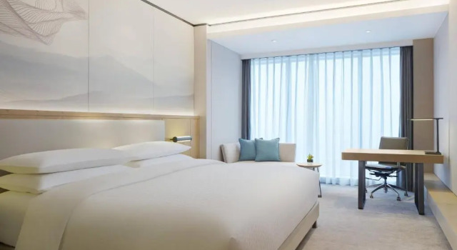 Двухместный номер Superior Four Points by Sheraton Changsha, Meixi Lake
