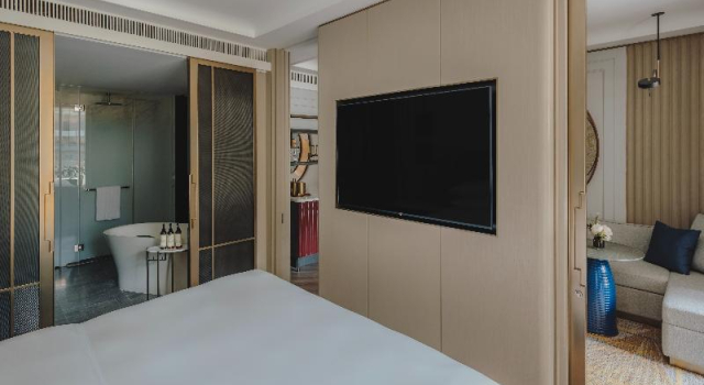 Полулюкс Fairmont Hanoi