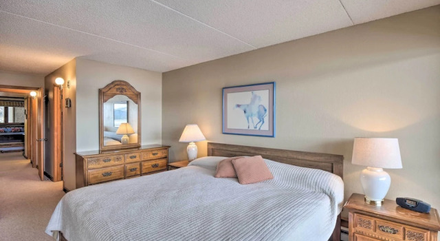 7 Mi to Keystone Resort: Condo w/ Hot Tub & Pool, Book Lejlighed Dillon Vail Ski, nær Dillon Reservoir