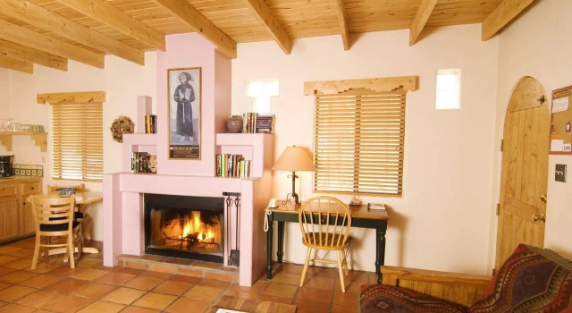 Burch Street Casitas Hotel Taos, Varaa Hotelli Hotellit New Mexico pysäköinnillä, Pysäköinti