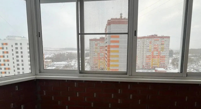 Apartments on the avenue of the Designer M.T. Kalashnikov, Prenota Appartamento Hotel a Udmurtia con parcheggio, Parcheggio