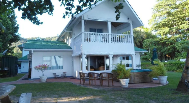2 slaapkamers Huisje Ocean Villa