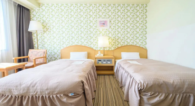 Двухместный номер Standard с 2 комнатами Hotel Green Park Suzuka
