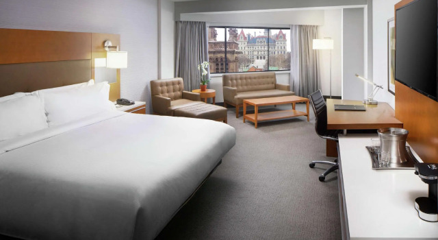 Двухместный номер Standard Hilton Albany