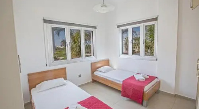 Beautiful 5 Star Holiday Villa in a Prime Location in Sotira, Book Early To Secure Your Dates, Sotira Villa 1298, Забронировать Вилла Отели Айия-Напа с парковкой, Парковка