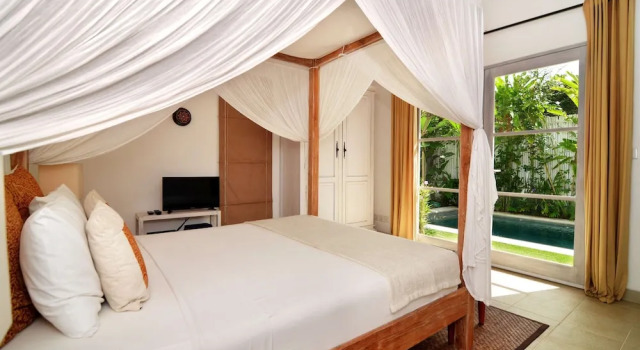 Вилла Bali Villa Near the Beach, 2070