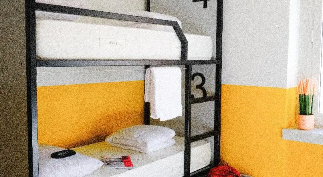 Seng i sovesal Hotello Hostel