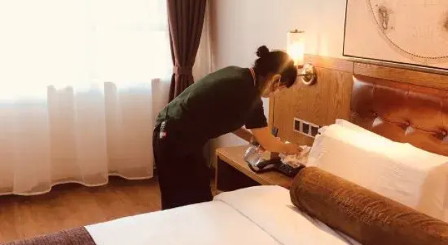 James Joyce Coffetel Hotel (Kunming Railway Station Huancheng South Road Subway Station), Rezerwuj Hotel Hotele w Kunming z parkingiem, Parking