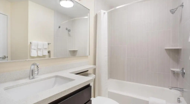 Люкс с 2 комнатами Candlewood Suites Dickinson by IHG
