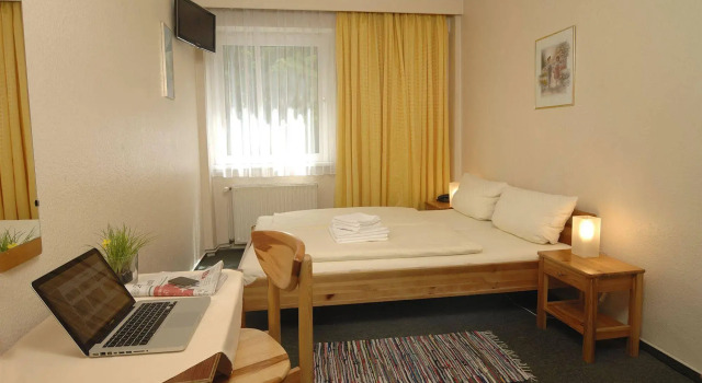 Auto-Parkhotel