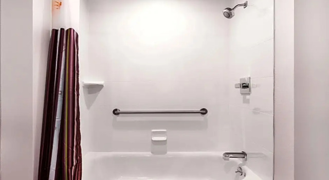 Номер Standard La Quinta Inn & Suites by Wyndham Cleveland near Lee Univ