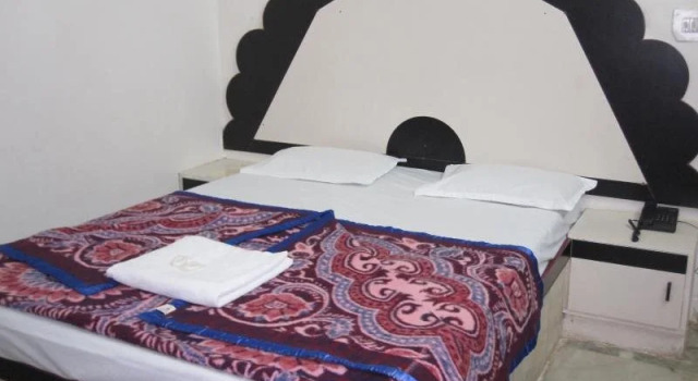 OYO Flagship 35786 Hotel Summer Hill, Rezervovat Hotel Mount Abu Rajasthan