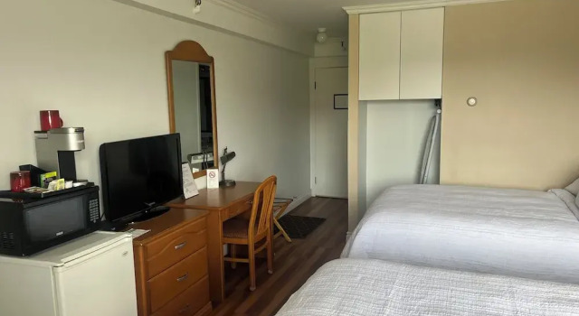 Четырёхместный номер Standard Hotel Motel Le Château