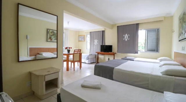 Трёхместный номер Standard с частичным видом на море Charme Hotel Guarujá Frente Mar