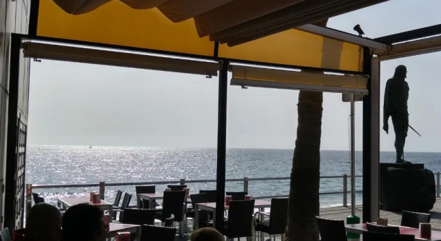Апартаменты THE HAPPINESS PENTHOUSE 100m Beach & Sunset View - Welcoming Cava included - Dream Holidays at Tenerife!