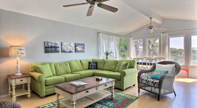 Beach Bungalow 3302 by RedAwning, Забронировать Дом для отпуска Коттеджи Порт-Аранзас, Коттедж