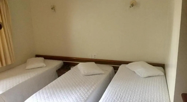 Трёхместный номер Standard Montblanc Hotel
