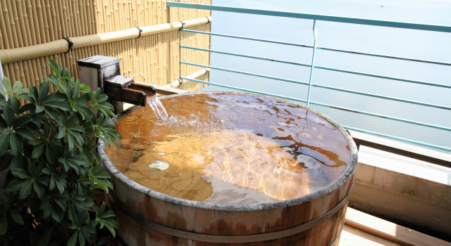 Люкс APA Hotel & Resort Kaga Katayamazu Onsen Kasuikyo
