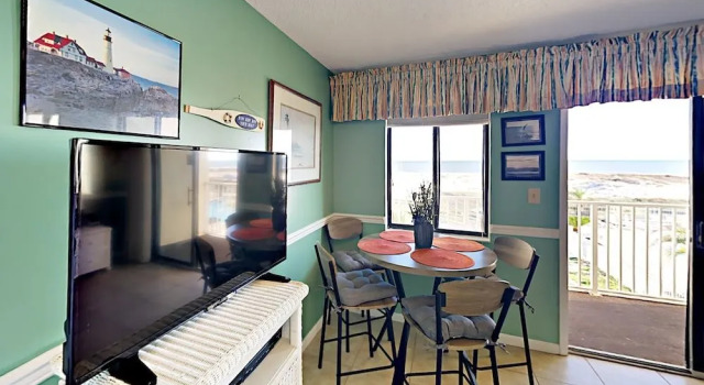 400 Plantation Condo Unit 2505 - 1 Br condo by RedAwning