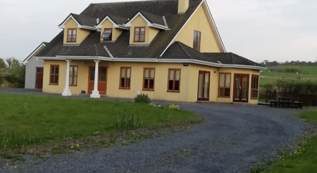 The Yellow Rose B&B, Rezerwuj Bed and Breakfast Mulranny 