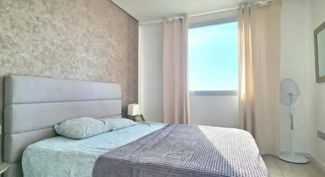 Ocean Garden 2BR Apartment Heated Pool Parking, Забронировать Апартаменты/квартира Апартаменты Адехе, Апартаменты/квартира
