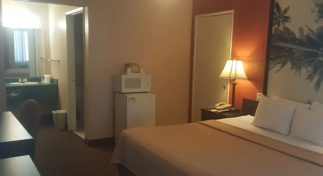 Howard Johnson El Centro, Prenota Hotel Hotel a El Centro con colazione, Colazione