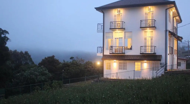 Tranquil Villa, Забронировать Вилла Нувара-Элия 