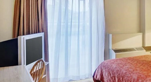 Thompsons Best Value Inn & Suites, Prenota Hotel Hotel a Manitoba con parcheggio, Parcheggio
