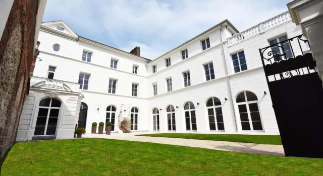 Manoir de lévêché et Spa, Забронировать Курортный отель Лизьё 