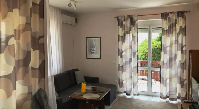 Voyage Apartments, Забронировать Апартаменты/квартира Недорогие отели Хевиз, рядом с Церковь Сердца Христова, недорого
