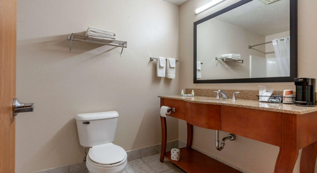 Двухместный люкс Quality Inn Redgranite