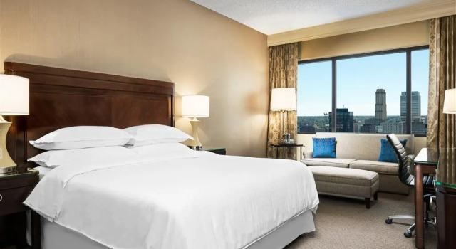 Standard Zimmer Sheraton Memphis Downtown Hotel