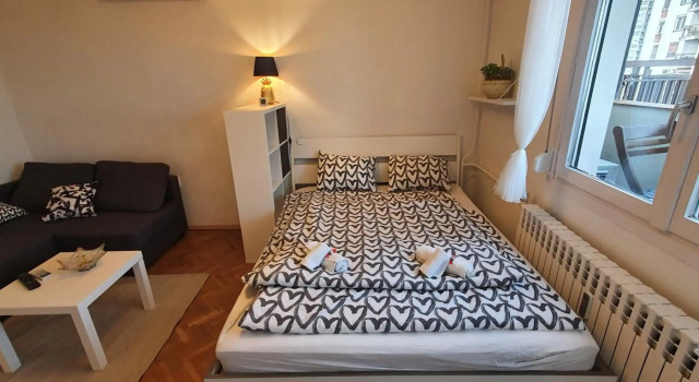 City Lights Penthouse, Забронировать Отель Отели Приморско-Горанской жупания с парковкой, Парковка