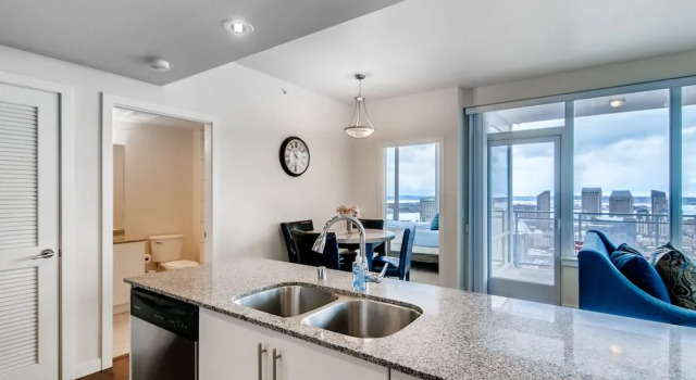 Amazing 3 Bedroom with Spectacular Views