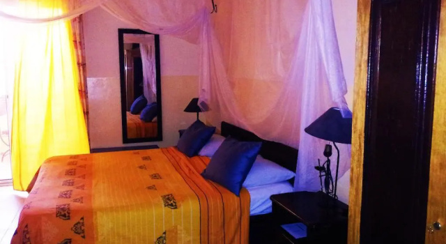 Fana Hotel