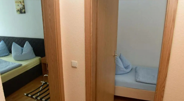 Семейный люкс Hotel garni Goldene Henne