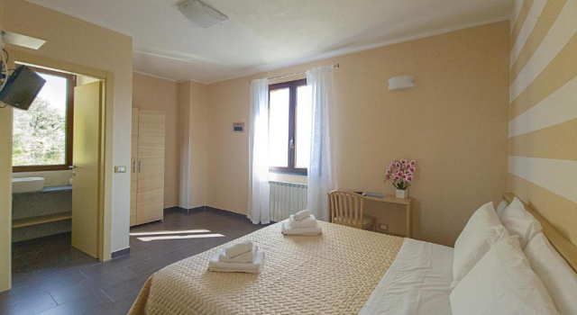 Трёхместный номер Standard с красивым видом из окна Agriturismo La Pietra