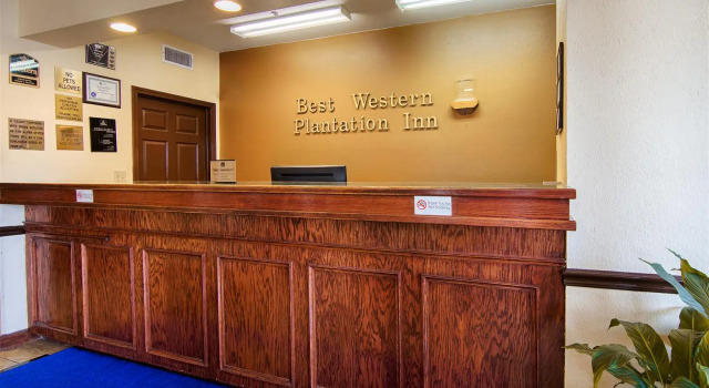 Best Western Plantation Inn, Boek Hotel Hotels in Missouri met zwembad, Zwembad