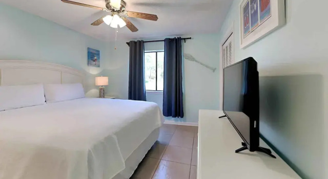 Wolf Bay Villas #106