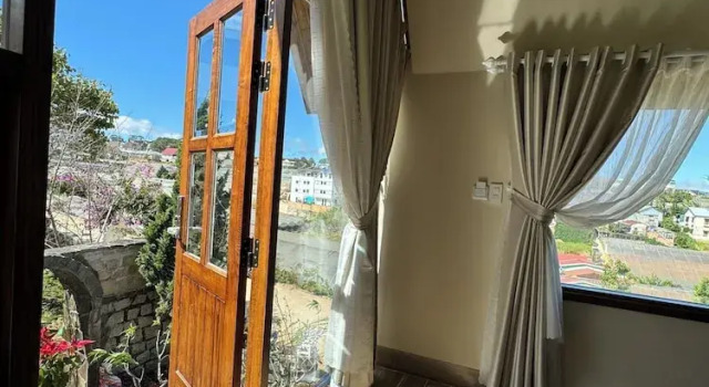 Бунгало Nhà Sói Homestay Da Lat