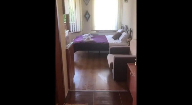Студия Authentic Cedar Lodge studio near Ski Lift